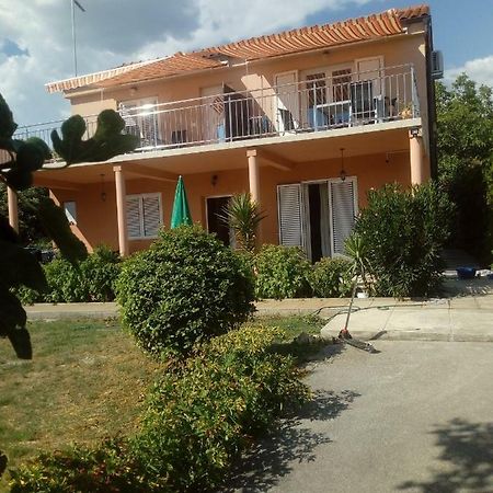 Mendula Apartman Pakoštane Kültér fotó